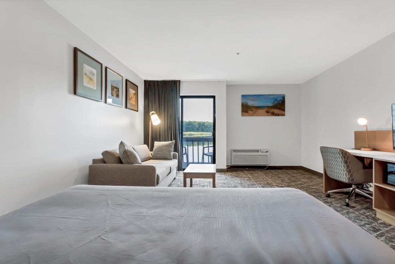 Waterbird Lakeside Inn เชสเตอร์ตัน ภายนอก รูปภาพ