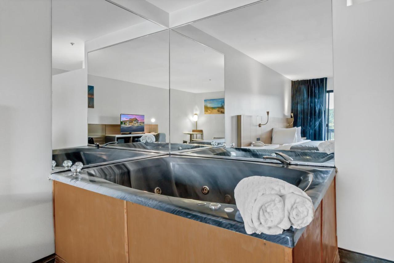 Waterbird Lakeside Inn เชสเตอร์ตัน ภายนอก รูปภาพ